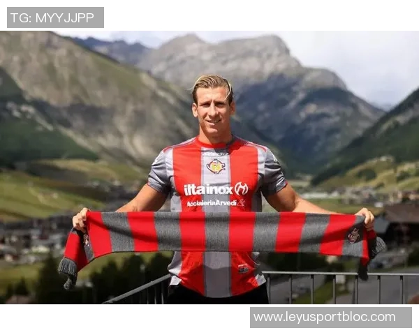 罗马上半场进球被判无效克雷莫内塞现场却持续显示领先比分 罗马上半场进球被判无效克雷莫内塞现场却持续显示领先比分