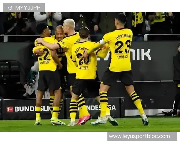 多特蒙德首发阵容揭晓吉拉西阿德耶米领衔小贝林厄姆待命替补 多特蒙德首发阵容揭晓吉拉西阿德耶米领衔小贝林厄姆待命替补