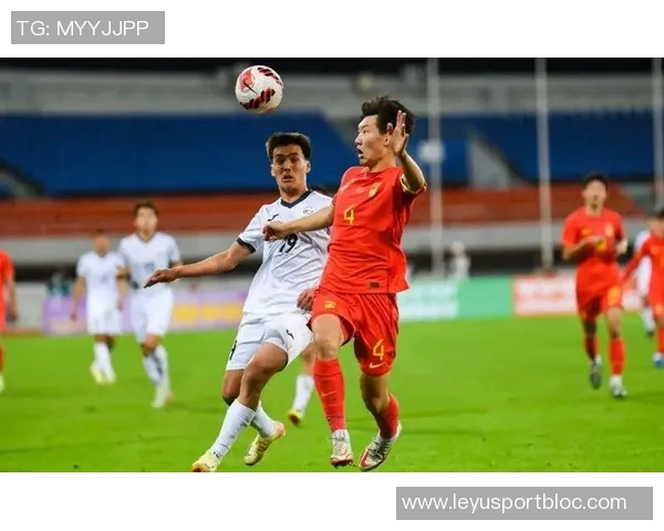 U22国足主帅安东尼奥亲临现场考察海牛与三镇的精彩对决