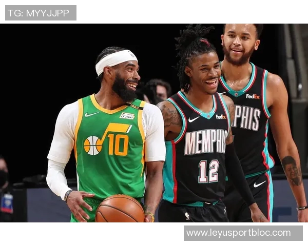 NBA赛季精彩回顾魔术逆袭勇士湖人稳胜爵士开拓者力克太阳展现强劲实力