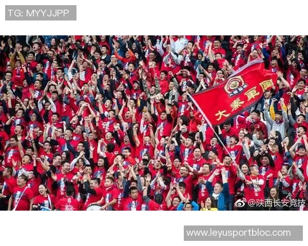 2025中甲陕西联合队观众热情高涨场均14622人次创佳绩